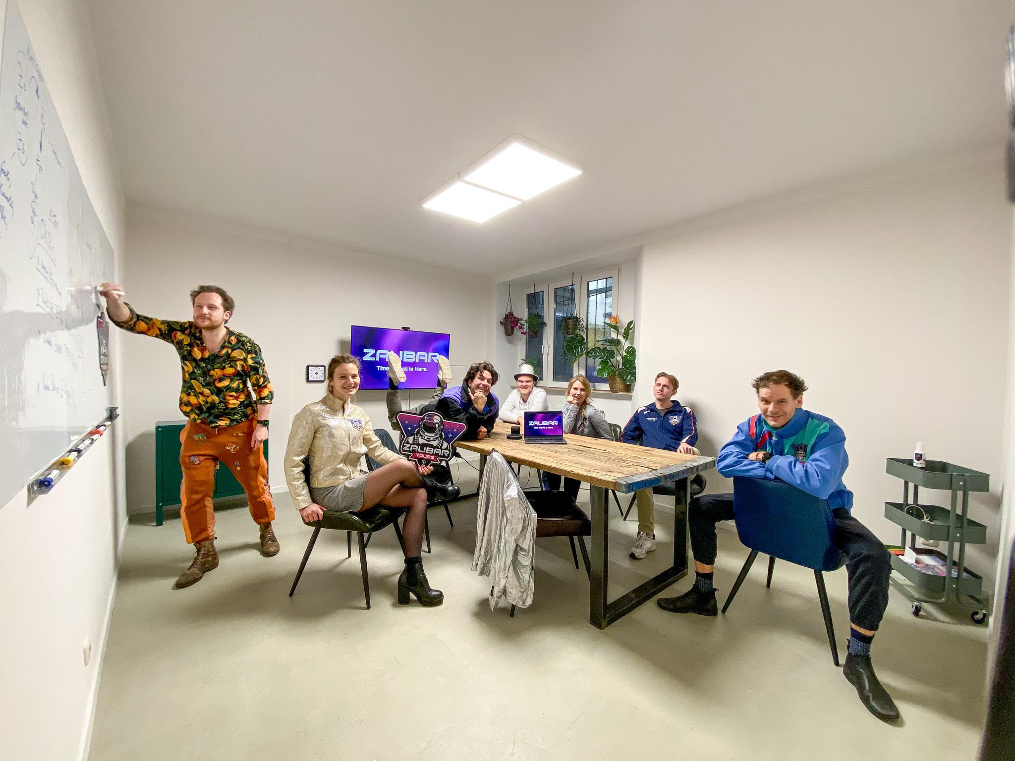 Unternehmensfoto von ZAUBAR (1)