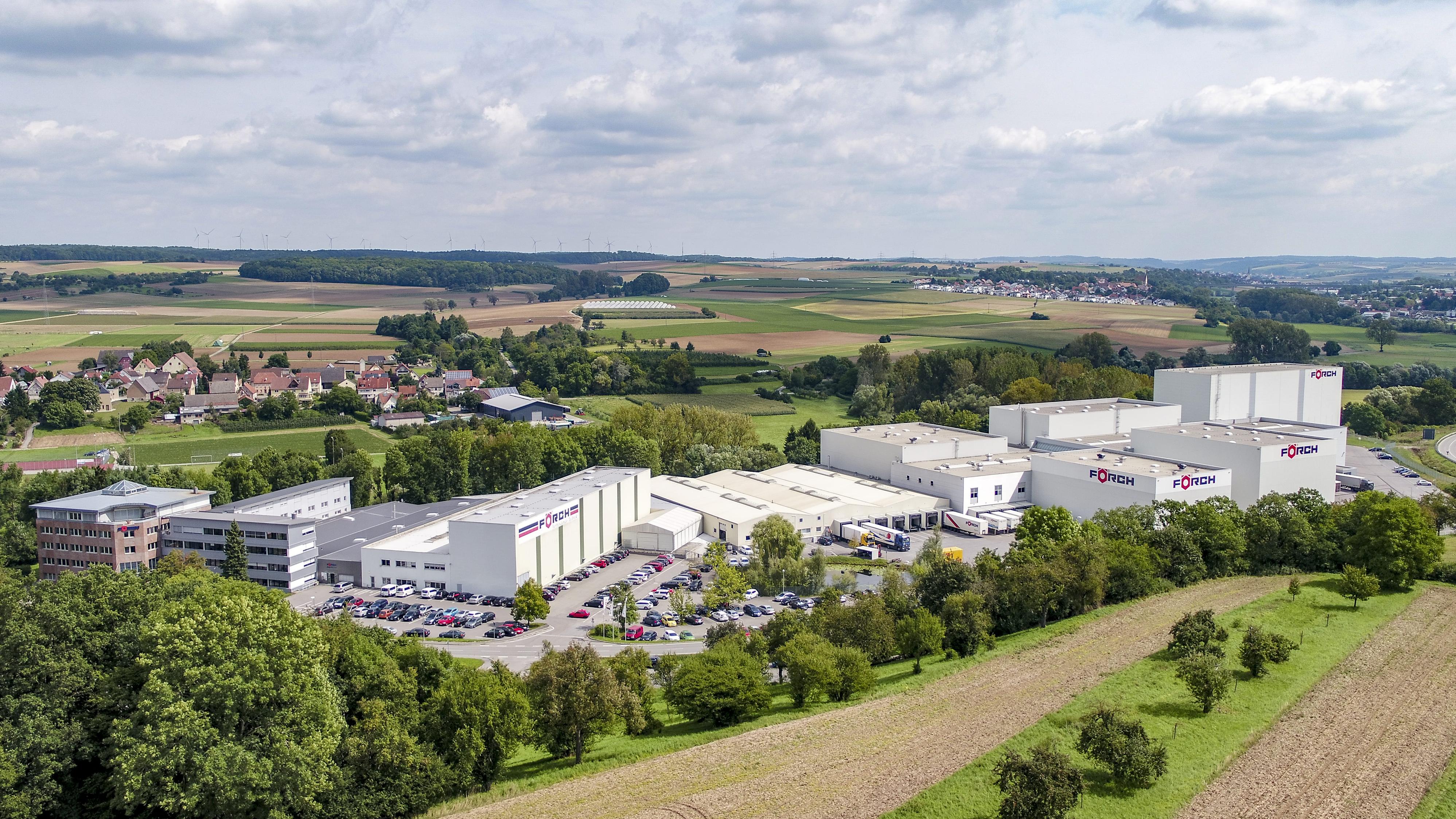 Unser Stammhaus in Neuenstadt-Kochertürn liegt idyllisch direkt am Kocher