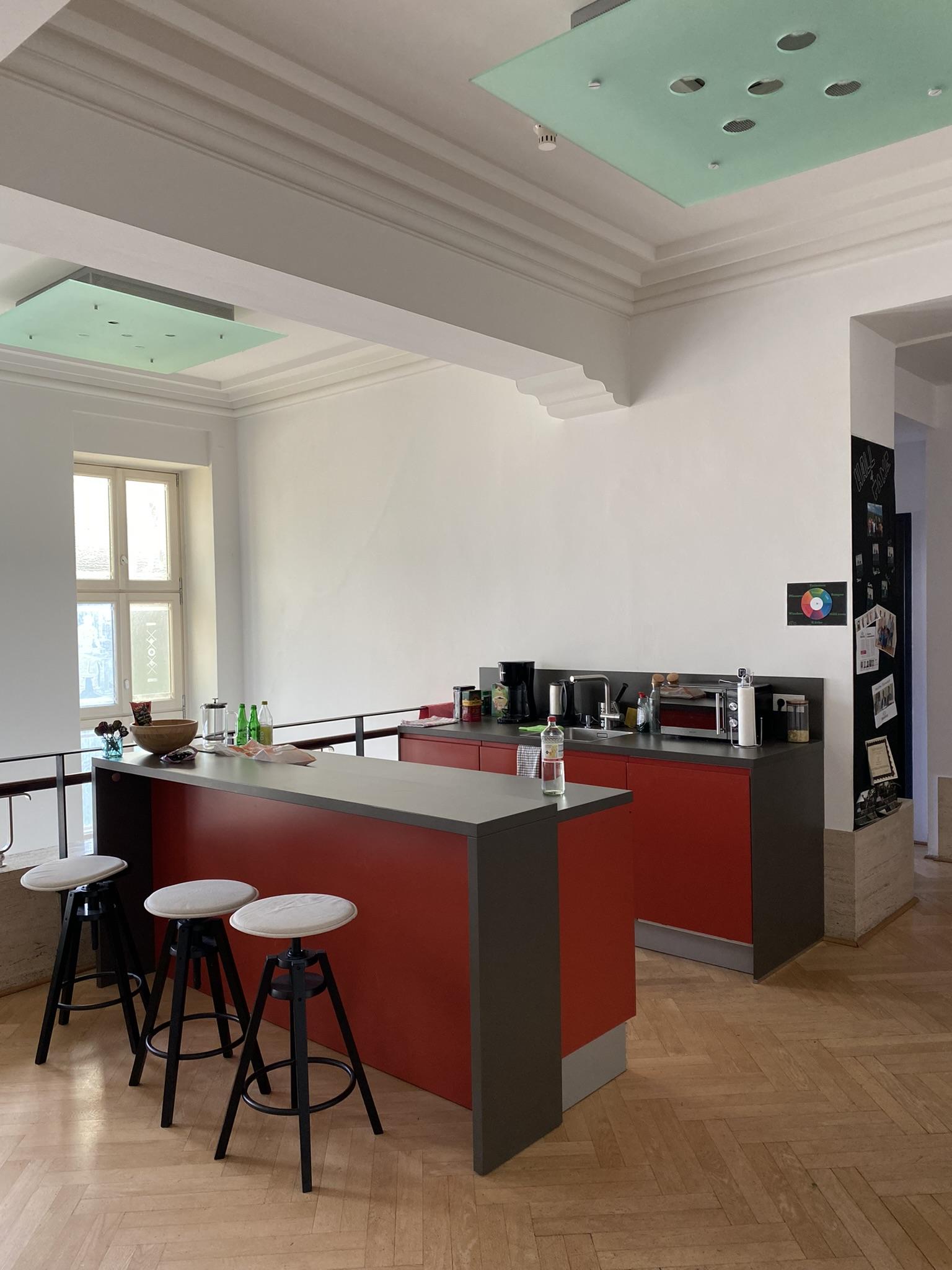 In unserer Pantry ist immer Zeit für einen kurzen Schnack bei einem leckeren Kaffee