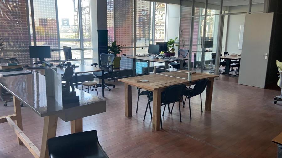 Office space and multifunctional meeting table/ping pong table