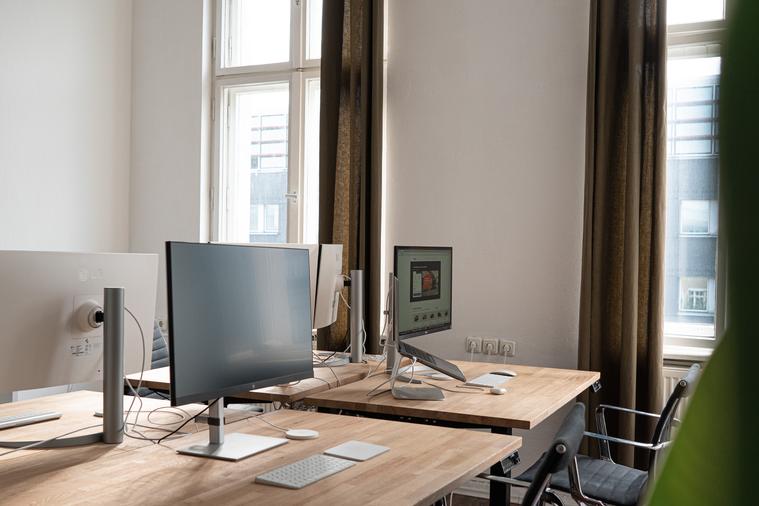 Arbeitsplätze im Büro