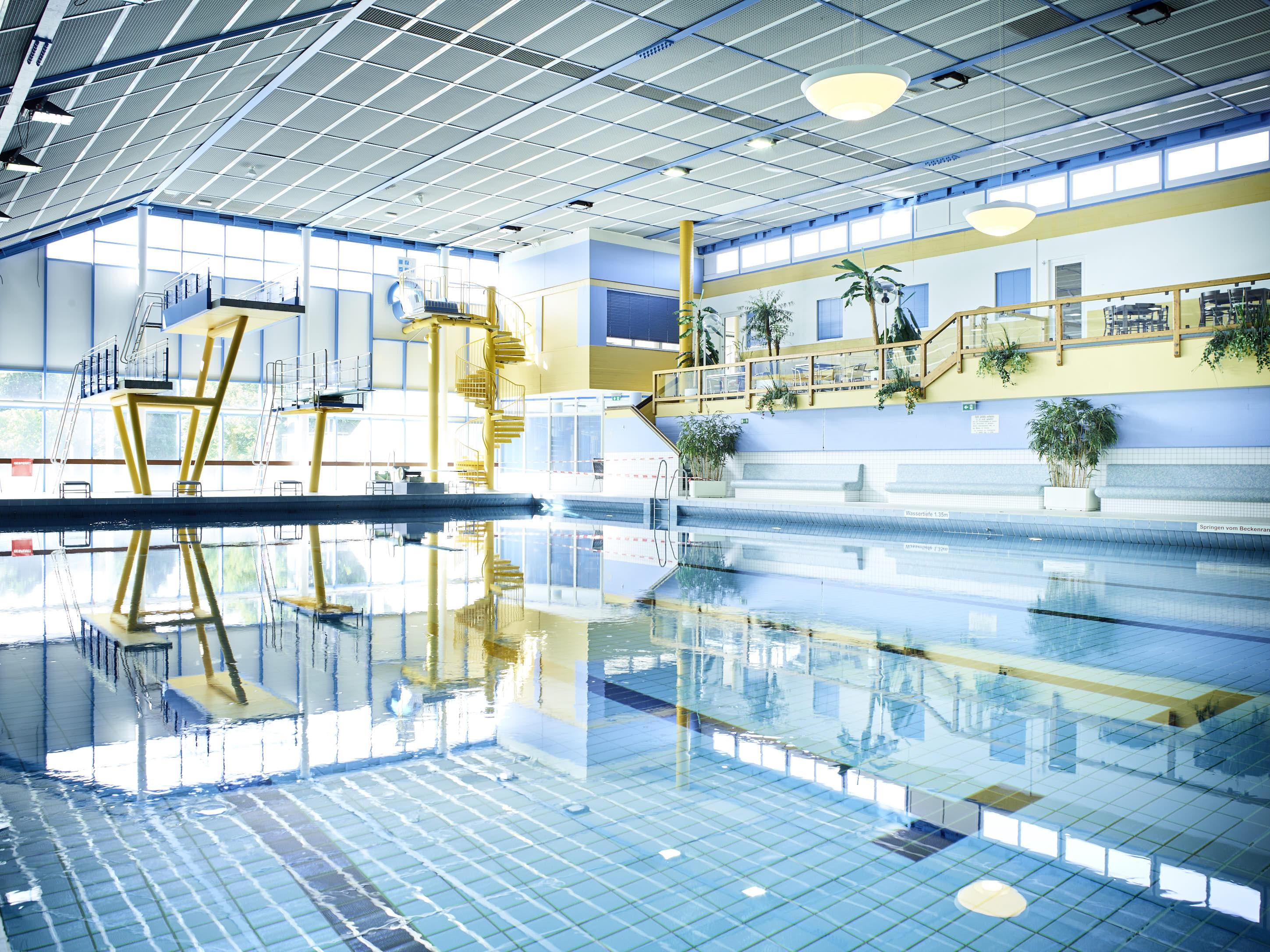 Hallenbad Ringallee