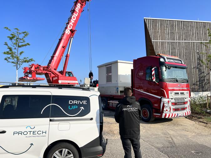 Trafostation mit MS-NS-Anlage