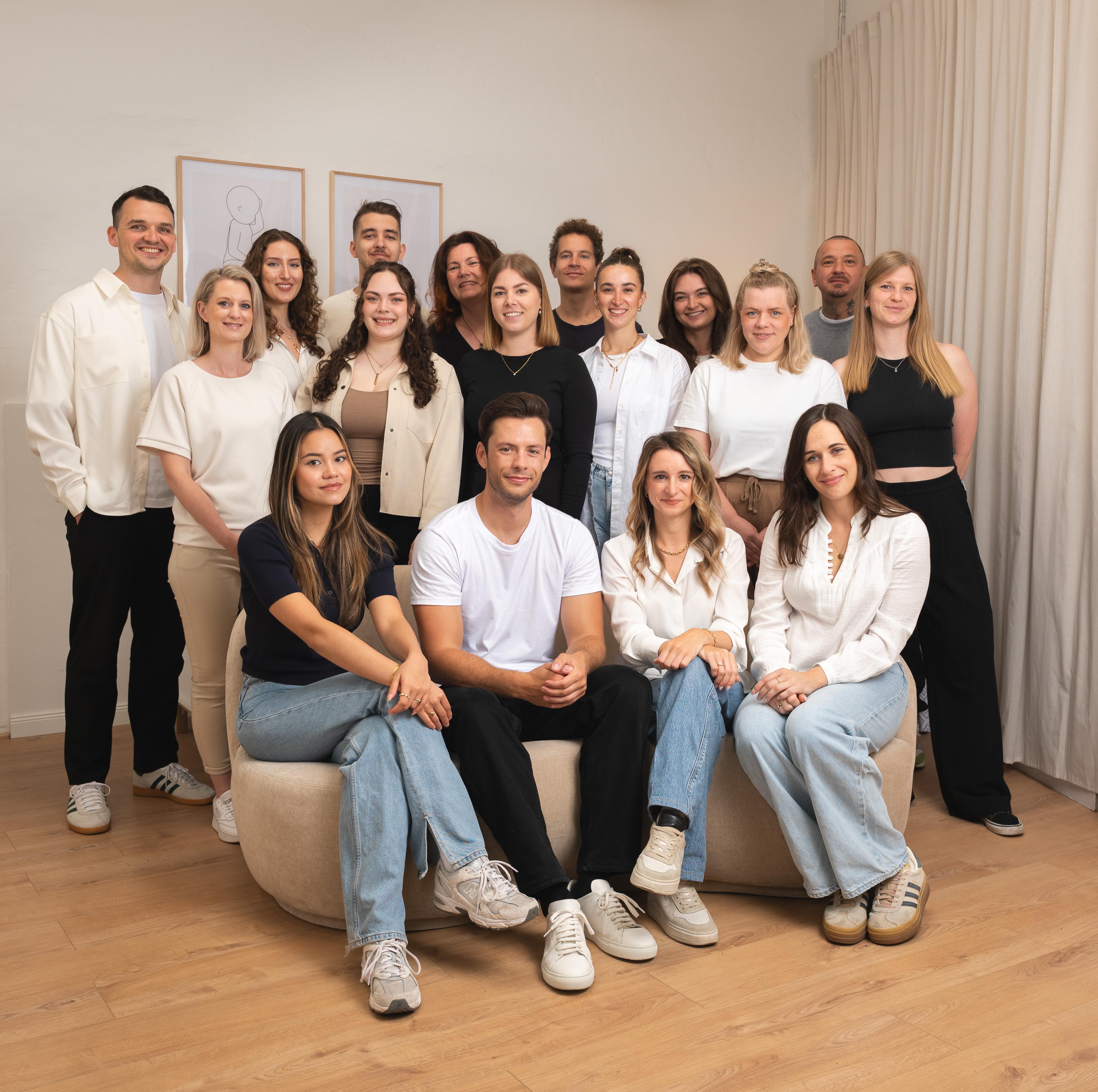 Teamfoto im Office