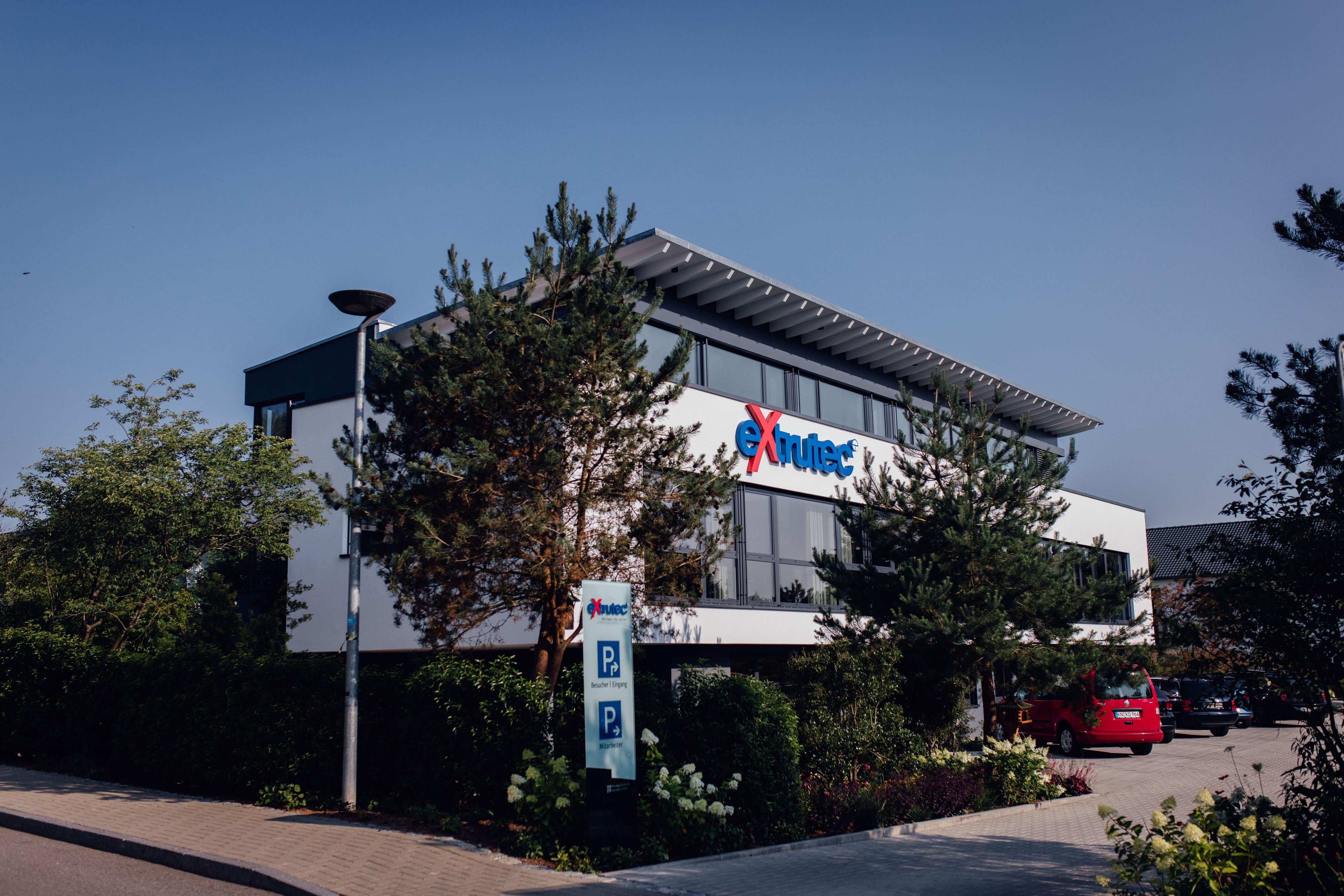 Hauptgebäude Moos