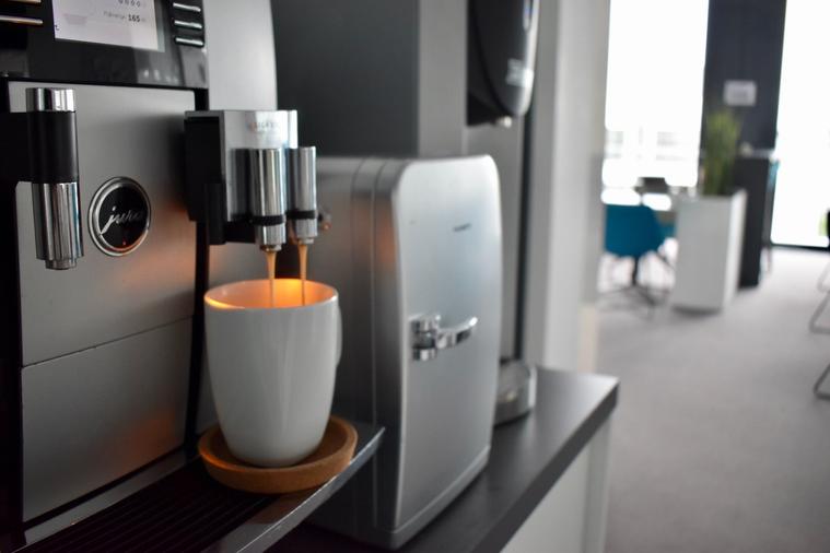 Kaffee-/Teeecke im Openspace