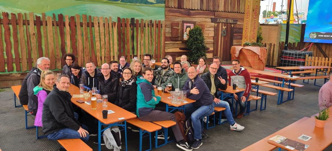 Stammtischtreffen auf dem Stuttgarter Frühlingsfest