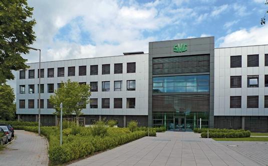 Bürohaus (LBO-Geschäftsstelle im 1. OG