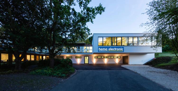 Firmengebäude