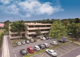 Bürogebäude