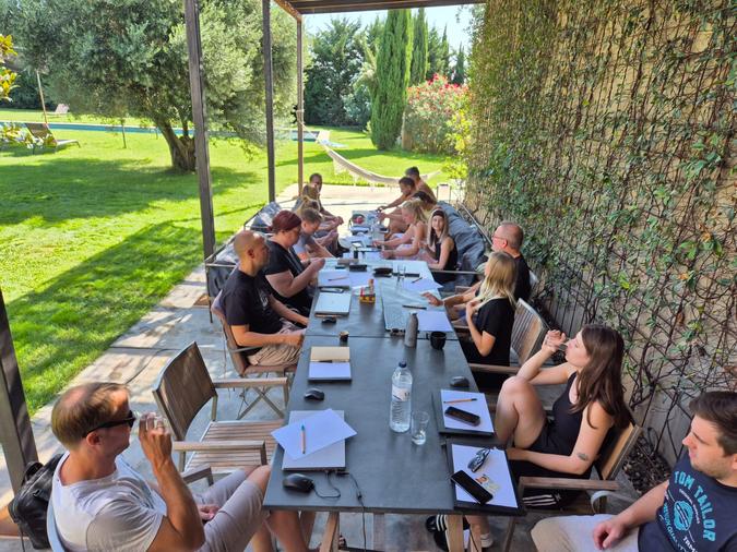 Team Hideout in Spanien